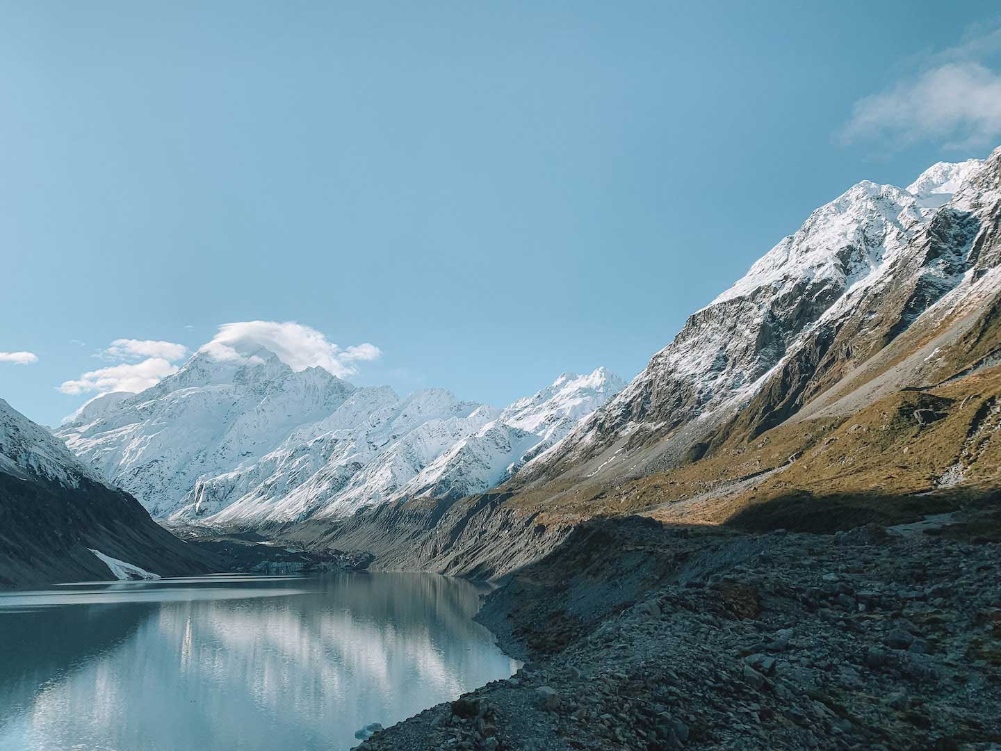 Hiking in Mt Cook, Your Guide to The Stunning Hooker Valley Track