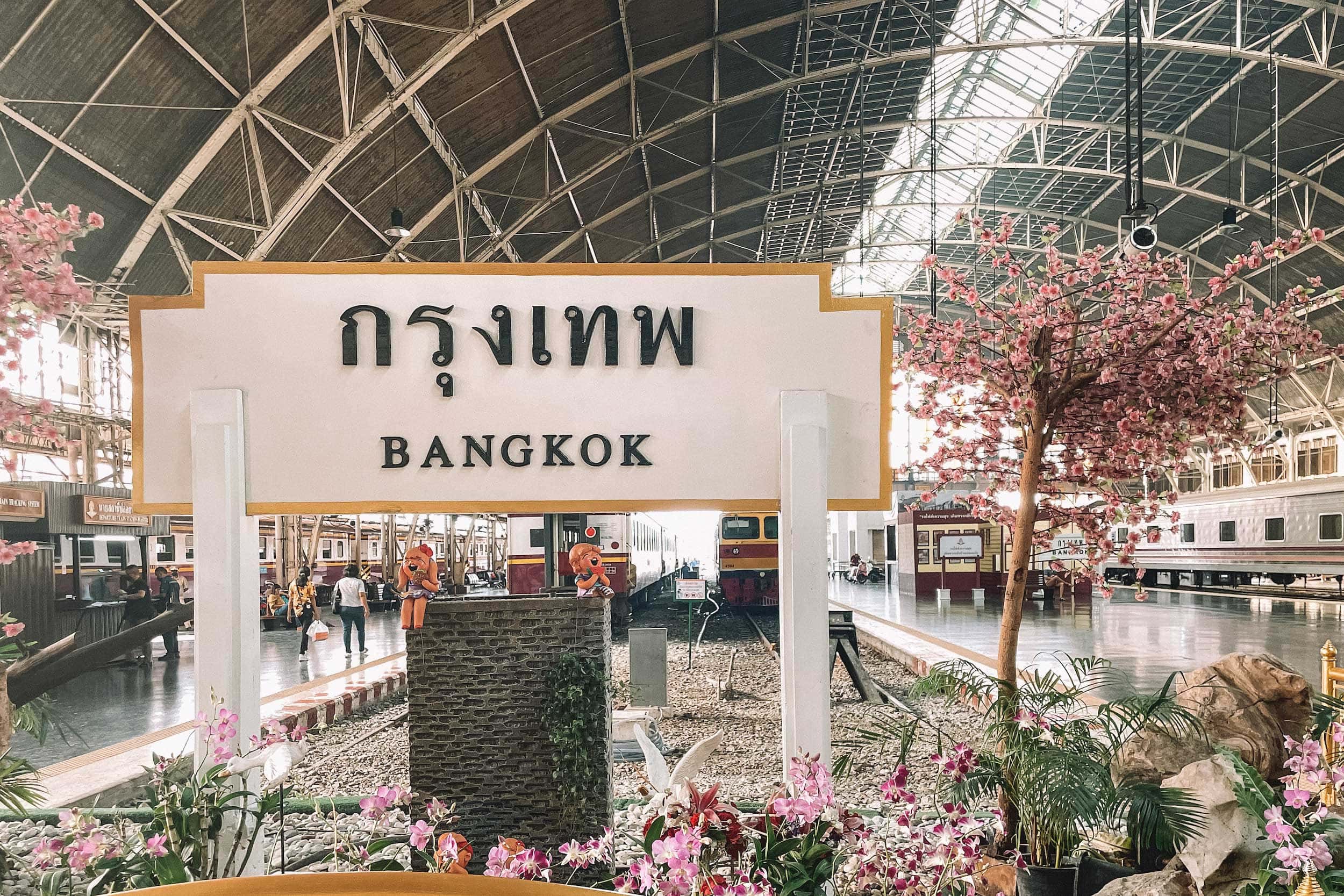 How to Get From Bangkok to Cambodia by Train, or Plane, Bus, Taxi? Best Options in 2024