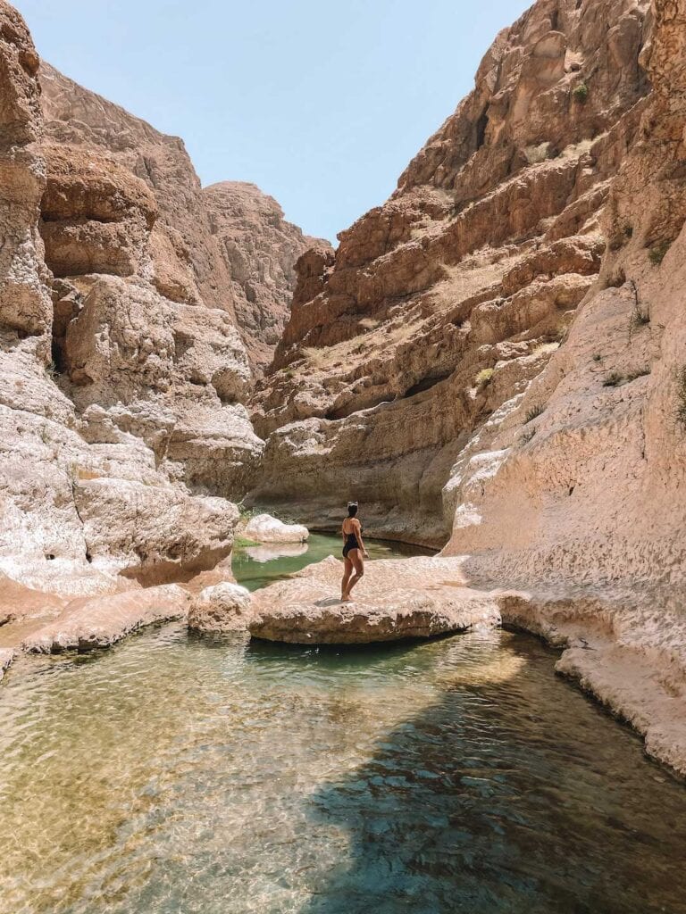 2 weeks in Oman, exploring Wadis in Oman. Wadi Shab
