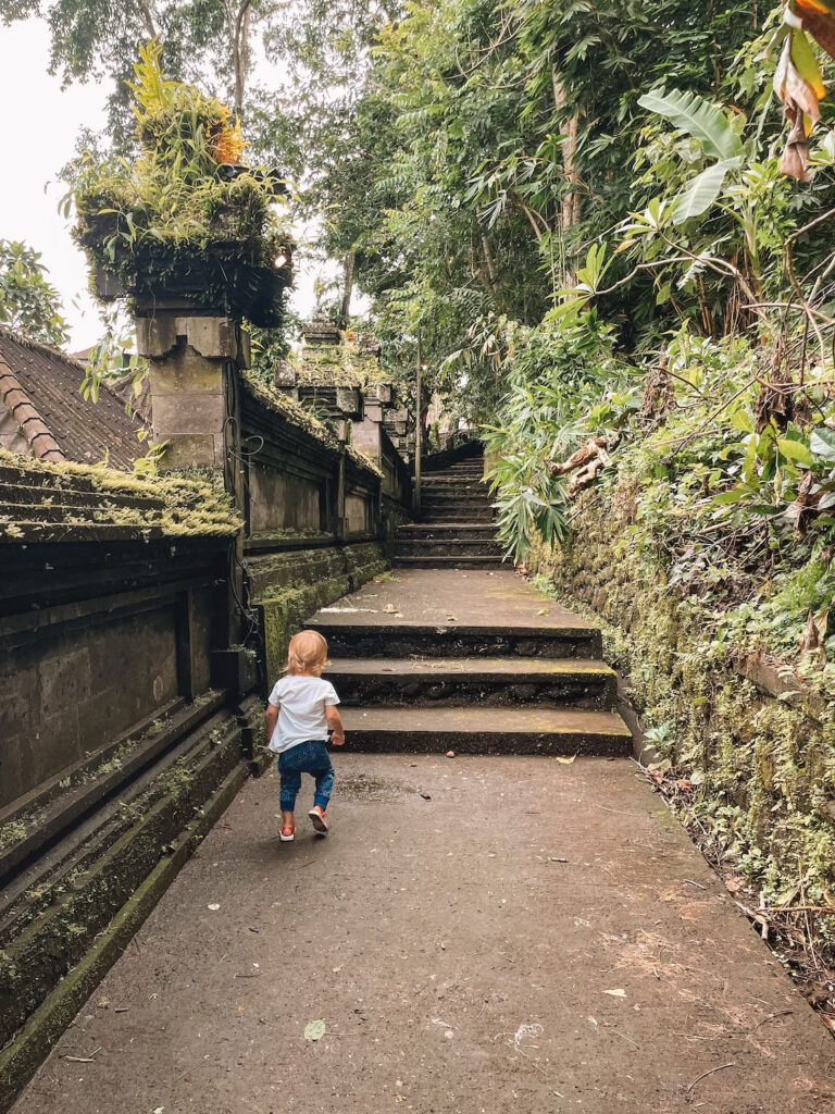 Walking around Pura Gunung Lebah