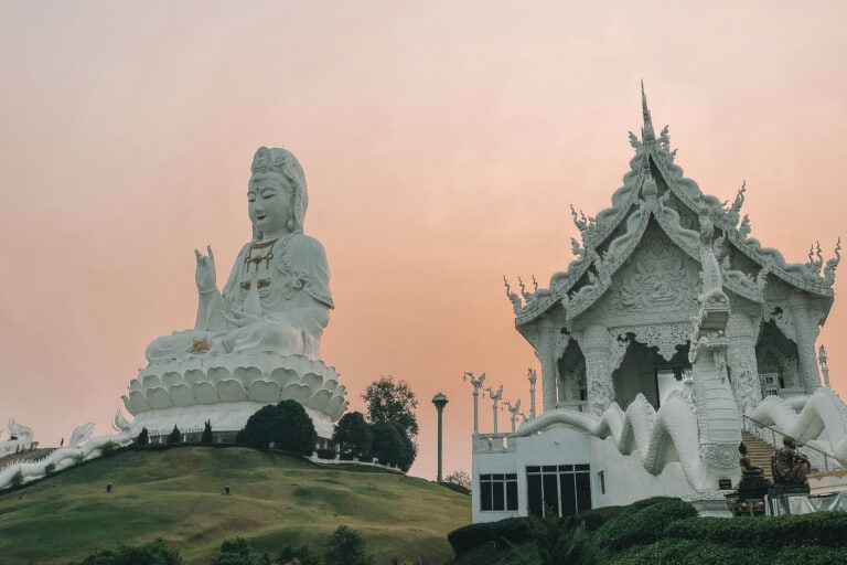Read more about the article Your Dream Northern Thailand Itinerary: Elephants, Temples & Hidden Gems