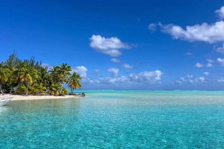 Read more about the article Aitutaki Day Tour: Is It Really Worth the High Price?